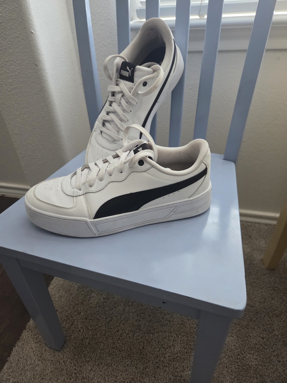 Puma White Low-Top Sneakers with Black Formstrip
